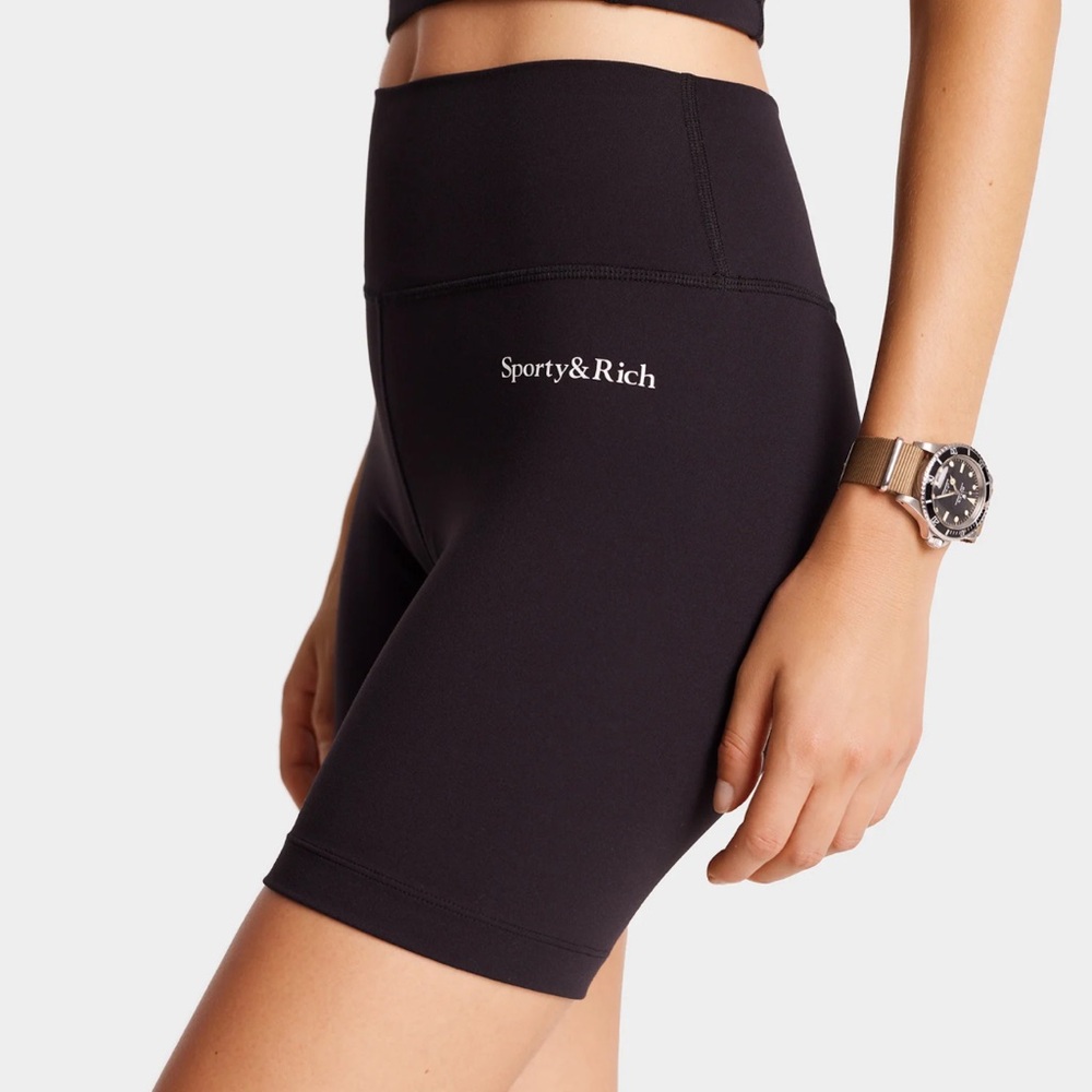 🔥SPORTY & RICH Serif Logo Biker Shorts Black/White MEDIUM
